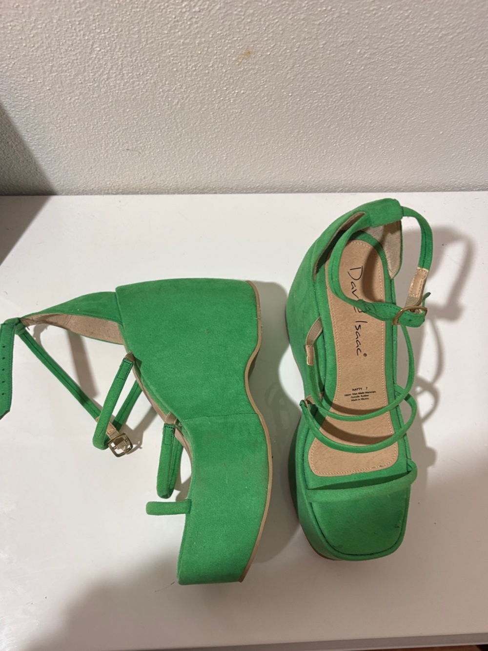Bold Green Platform Sandals with Strappy Ankle Tie